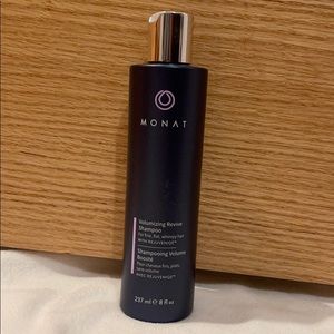 Monat Volumizing Revive Shampoo